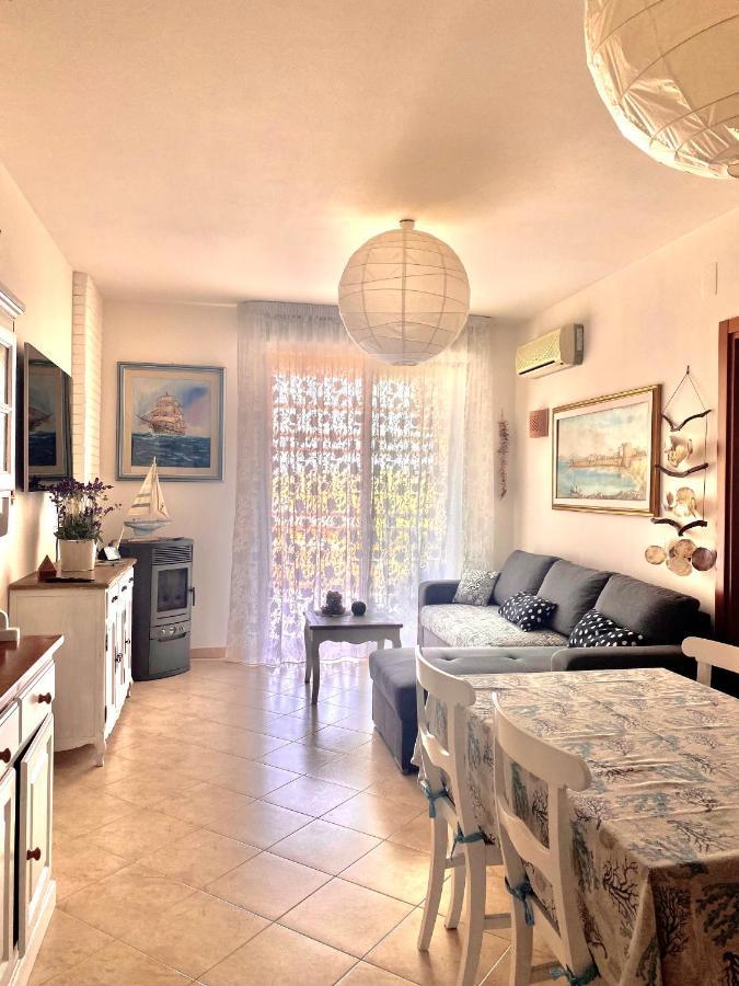 Ladya Apartment Alghero Bagian luar foto